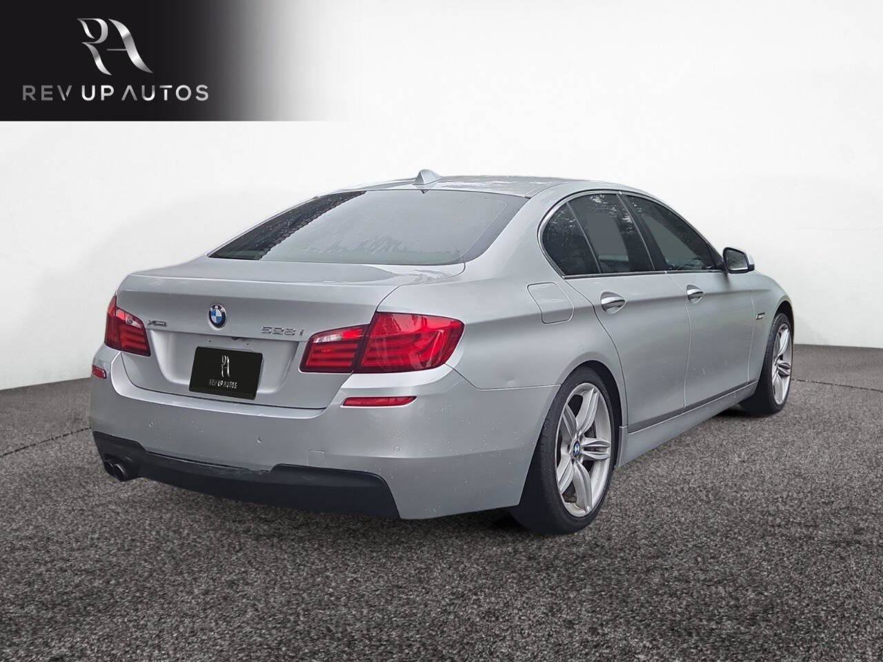 Used 2013 BMW 528i xDrive Sedan AWD/4WD image 5