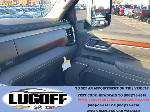 New 2026 GMC Sierra 3500 Denali w/ Denali Reserve Package image 17