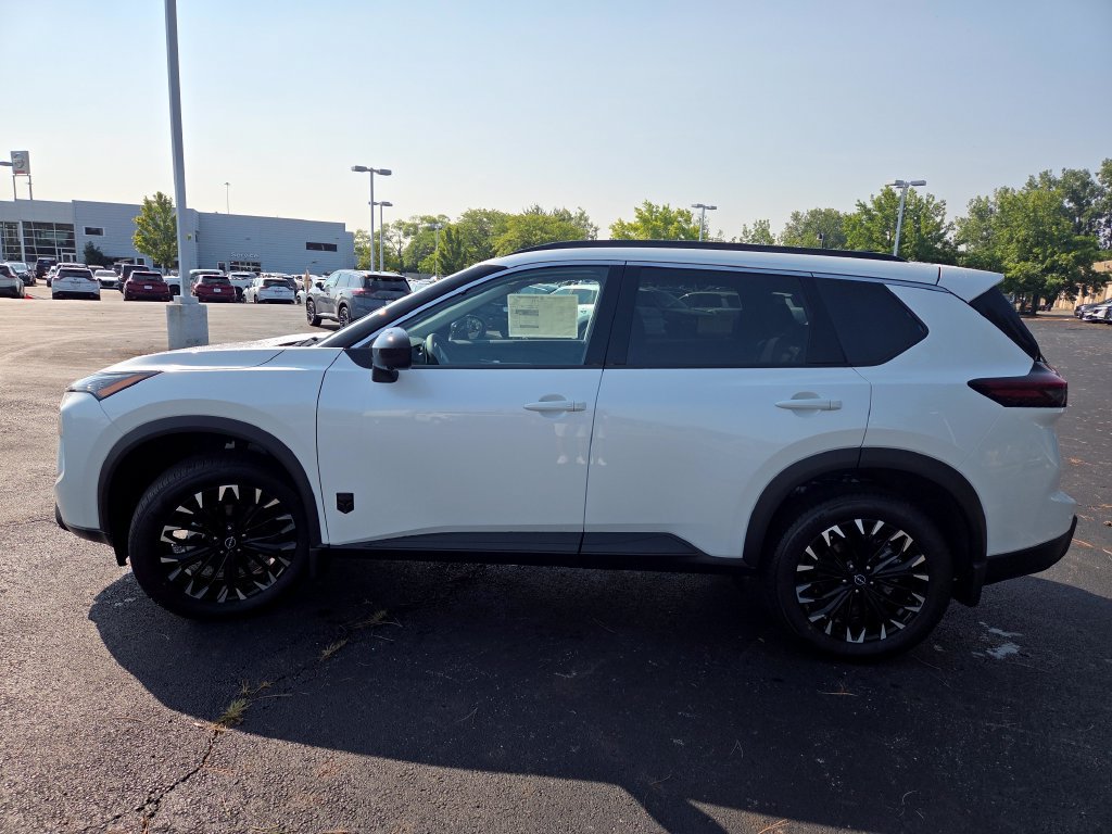 New 2026 Nissan Rogue Dark Armor AWD/4WD image 24