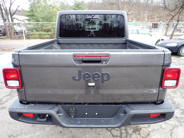 New 2026 Jeep Gladiator Sport AWD/4WD image 4