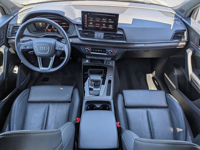 Used 2023 Audi Q5 2.0T Premium Plus w/ Premium Plus Package AWD/4WD image 19