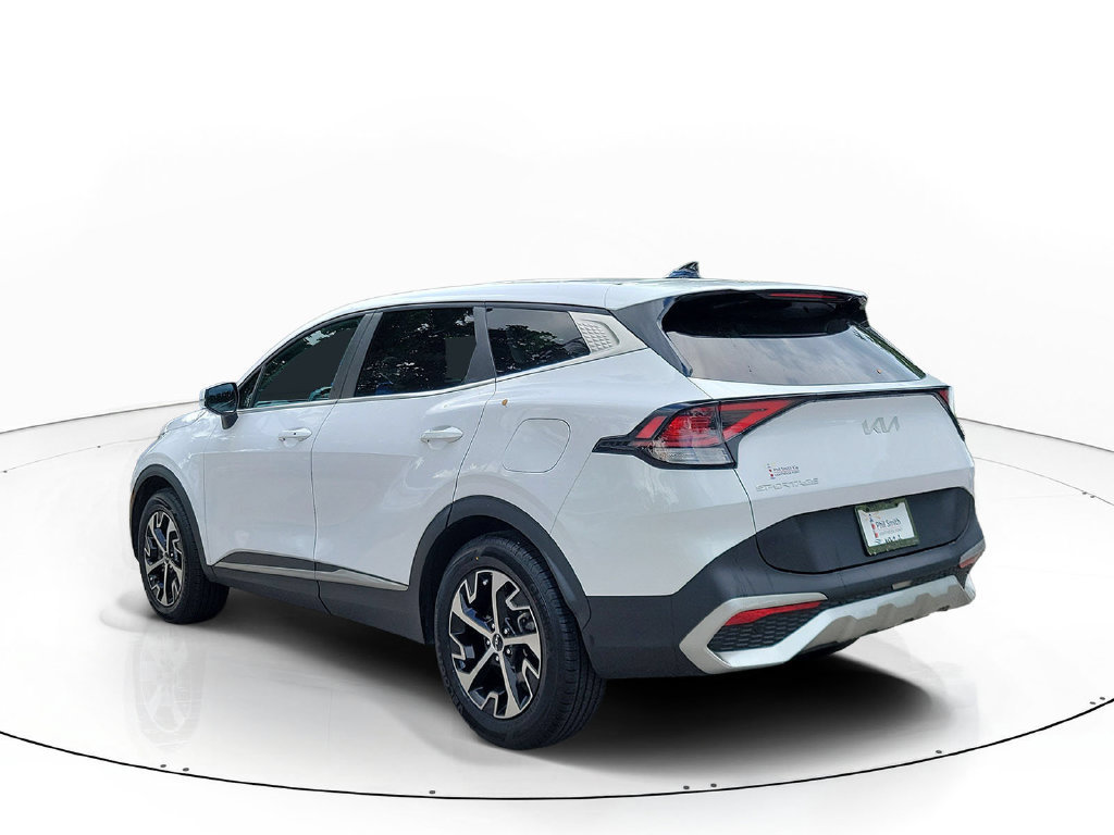 Certified 2024 Kia Sportage EX FWD image 7