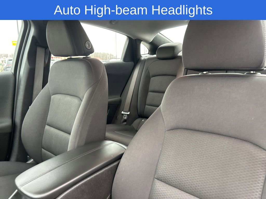 Used 2025 Chevrolet Malibu LT image 11