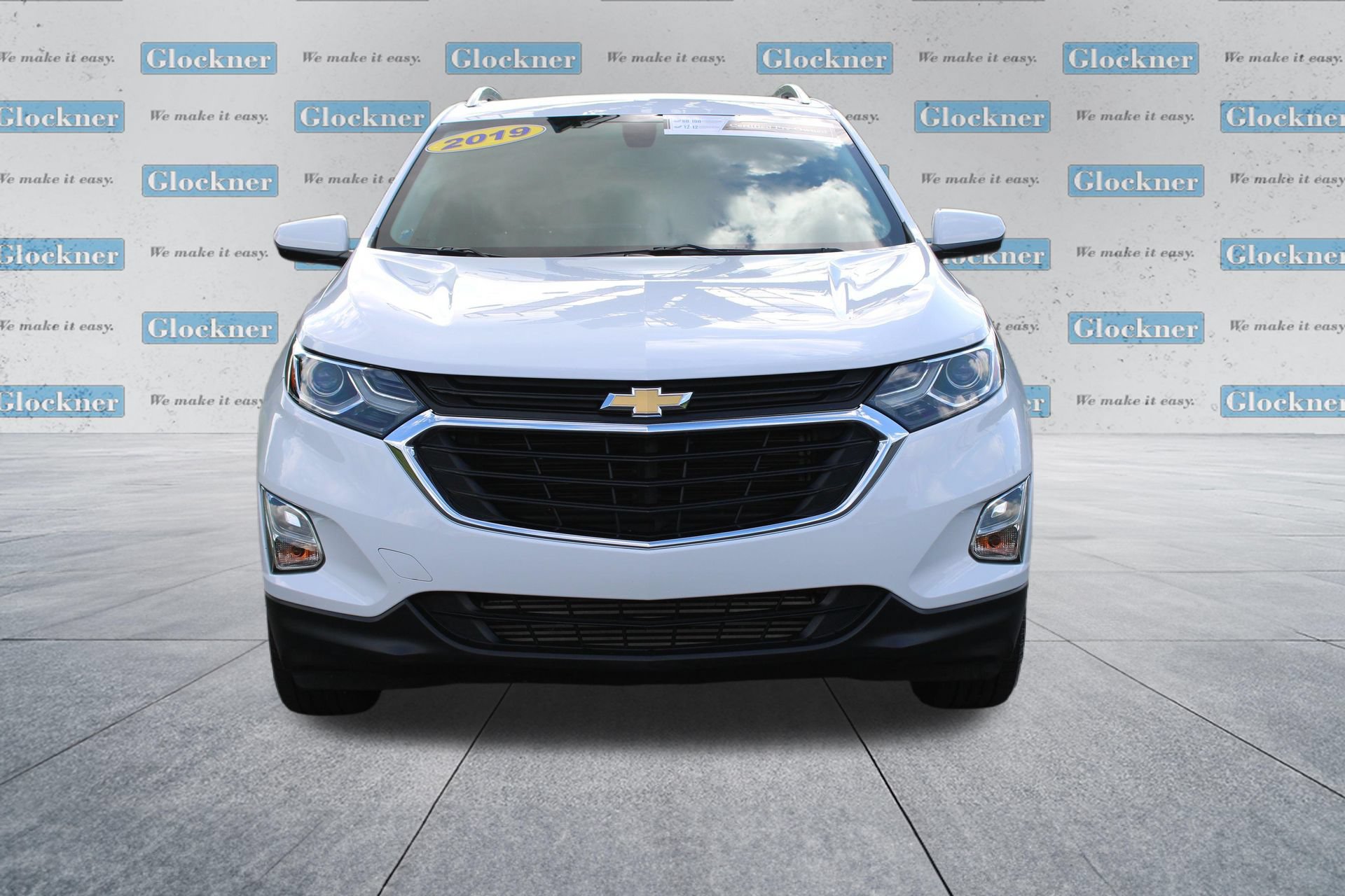 Used 2019 Chevrolet Equinox LT FWD image 2