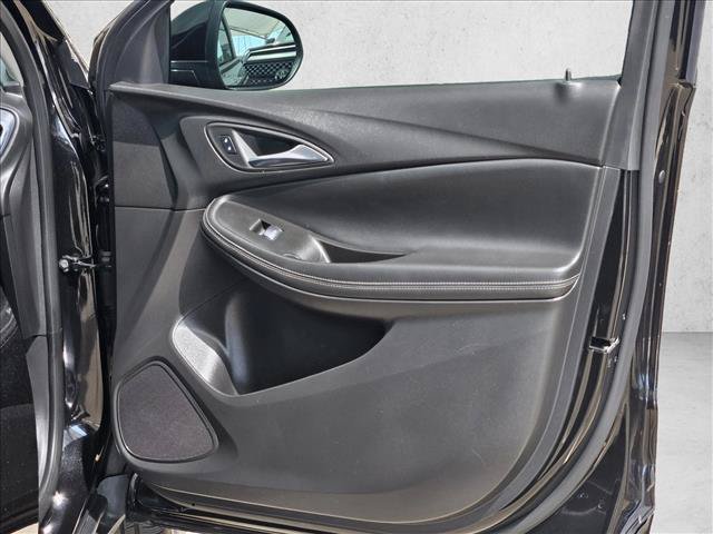 Used 2025 Buick Encore GX Preferred FWD image 10