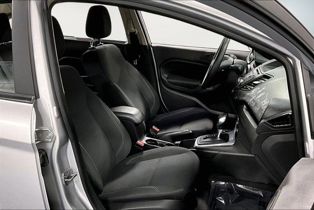 Used 2018 Ford Fiesta SE image 26