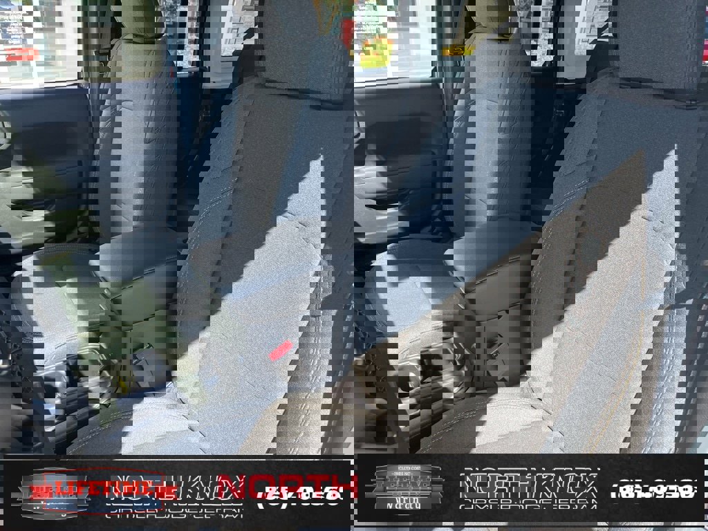 New 2025 Jeep Wrangler Unlimited Sport image 4