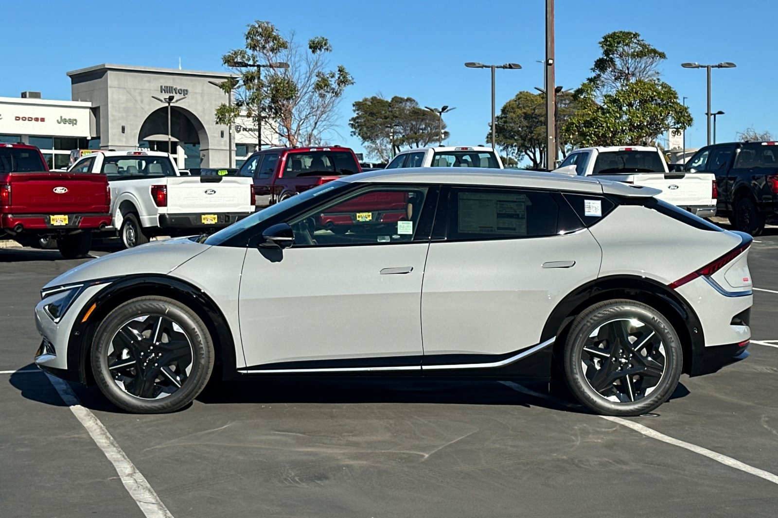 New 2026 Kia EV6 Wind AWD/4WD image 7
