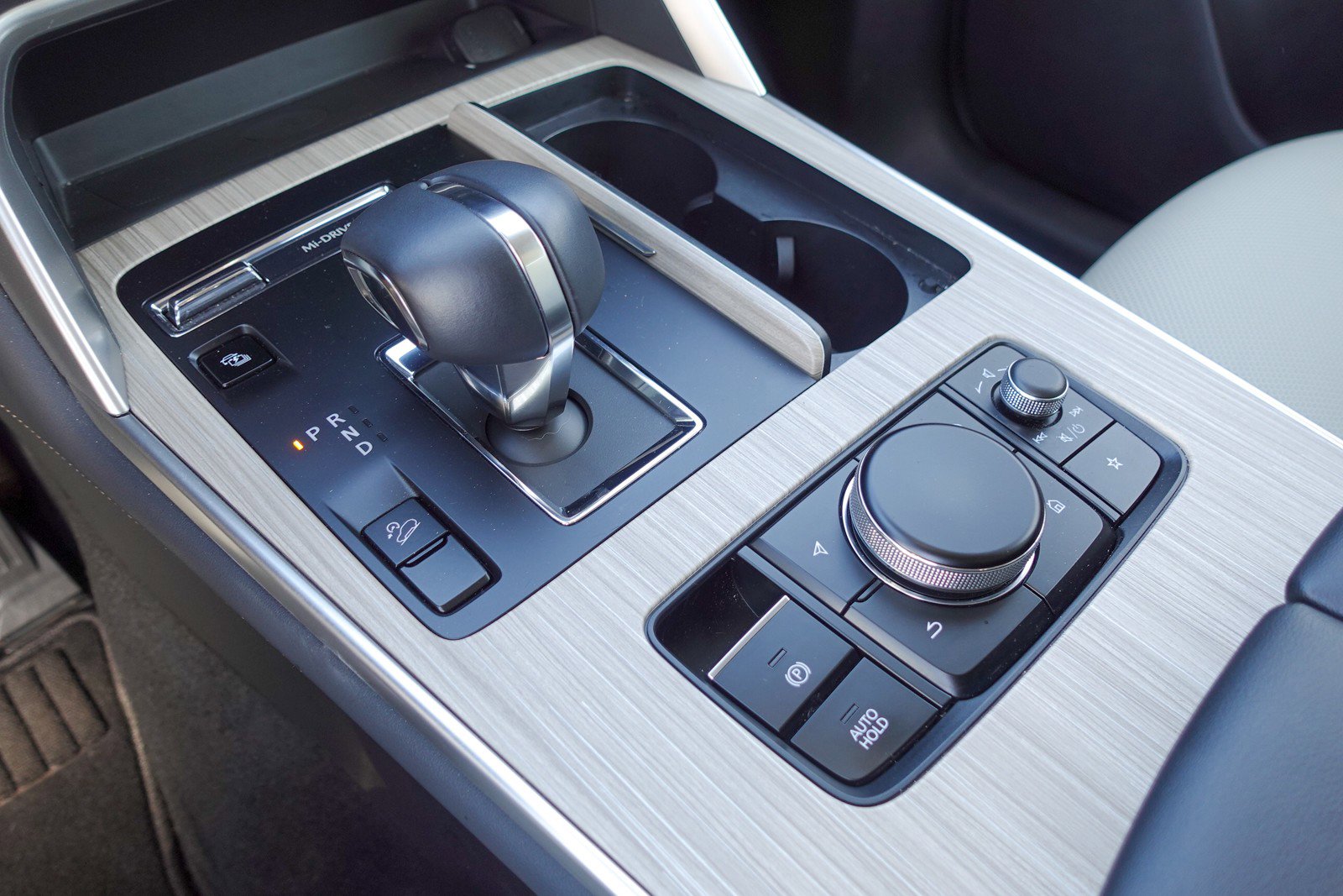 Certified 2024 MAZDA CX-90 Plug-In Hybrid w/ Preferred image 19