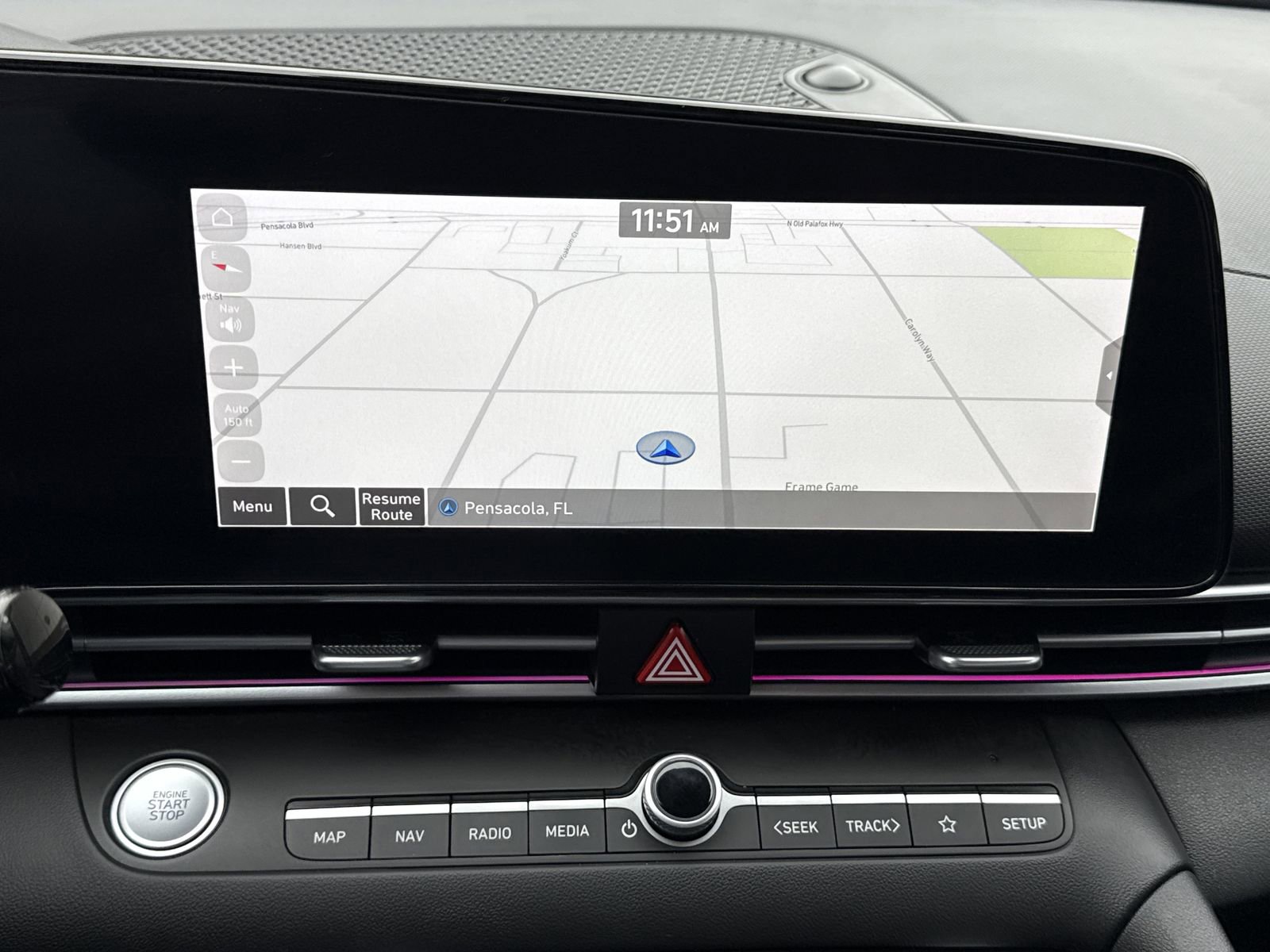 Used 2025 Hyundai Elantra SEL image 22