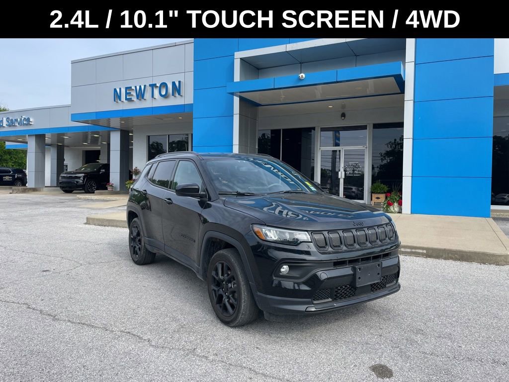 Used 2022 Jeep Compass Altitude AWD/4WD image 1