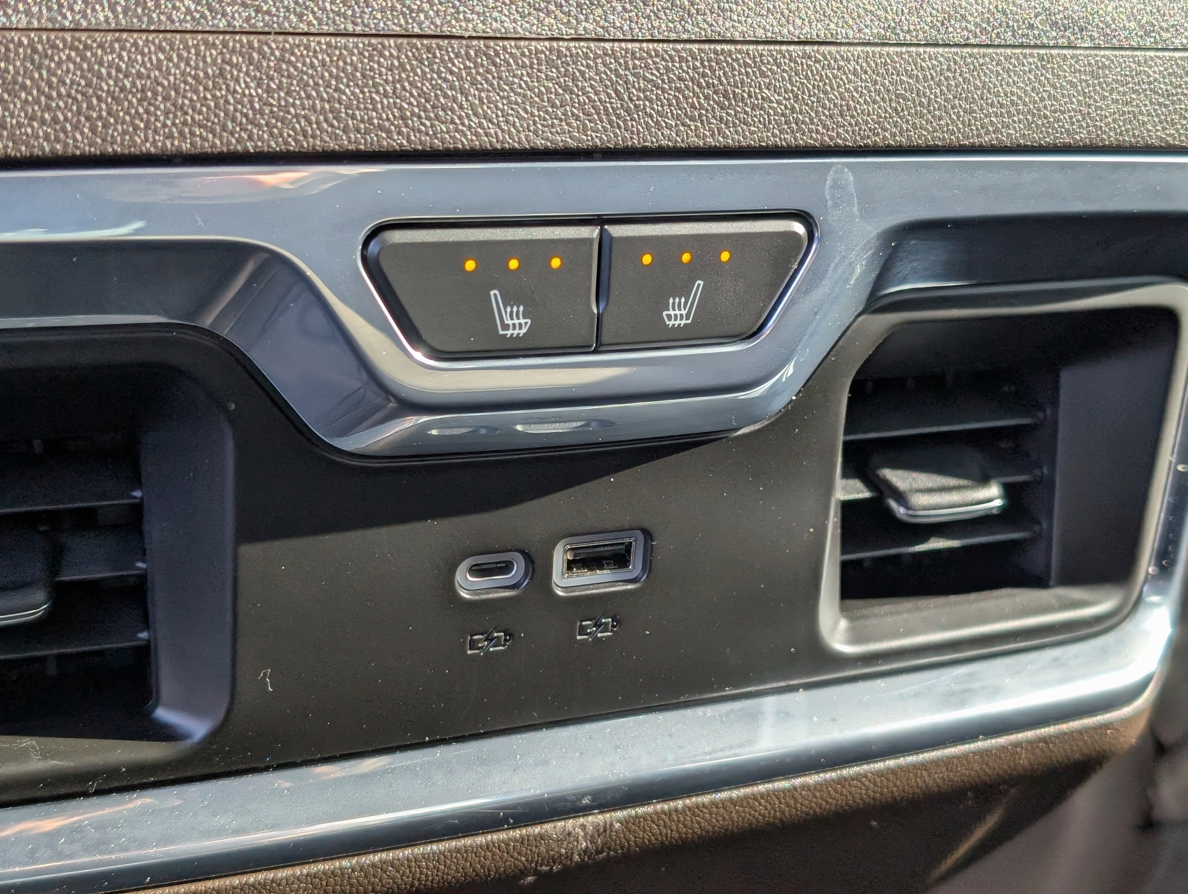 Used 2023 Chevrolet Silverado 1500 LTZ w/ LTZ Convenience Package II image 38