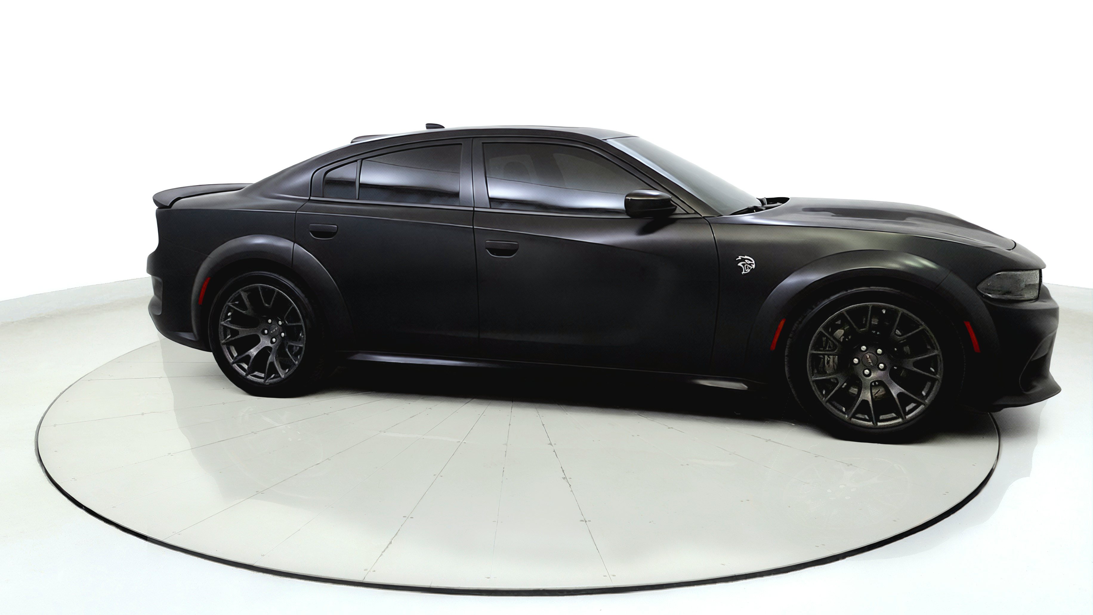 Used 2022 Dodge Charger SRT Hellcat RWD image 8
