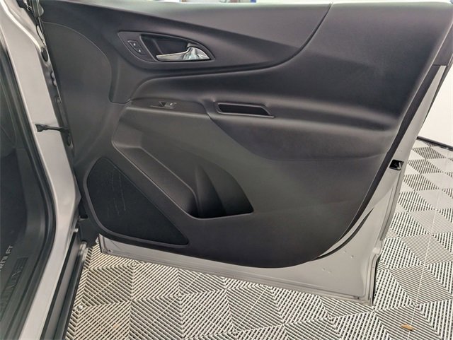 Used 2020 Chevrolet Equinox LT image 33