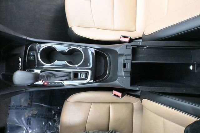 Used 2022 Chevrolet Equinox Premier image 36