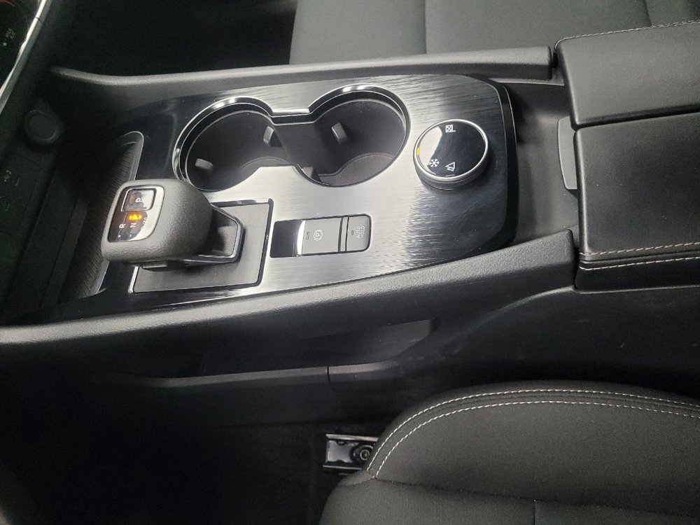 Used 2024 Nissan Rogue S AWD/4WD image 26