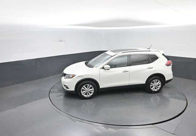 Used 2015 Nissan Rogue SV w/ SV Premium Package image 20
