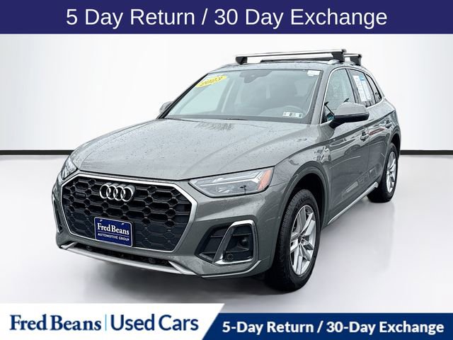 Used 2023 Audi Q5 2.0T Premium w/ Convenience Package image 3