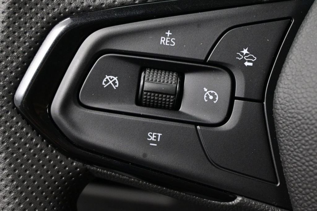 Used 2026 Chevrolet TrailBlazer LT w/ Midnight Edition FWD image 39