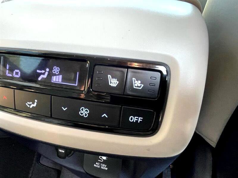 Used 2025 Hyundai Palisade Calligraphy image 25