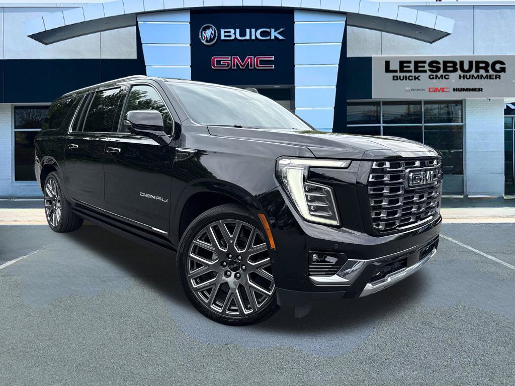Used 2025 GMC Yukon XL Denali Ultimate AWD/4WD image 1
