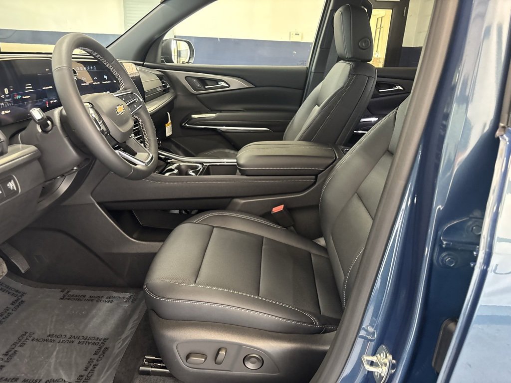 New 2026 Chevrolet Traverse LT w/ Driver Confidence Package image 26