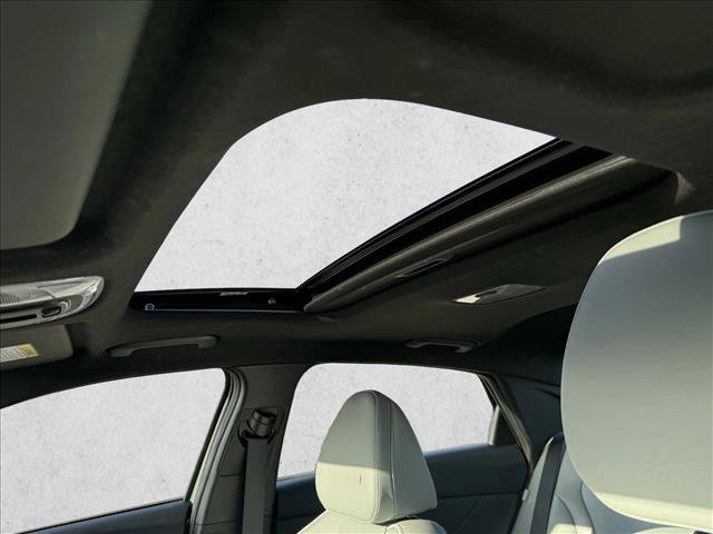 Certified 2025 Hyundai Elantra Limited image 15