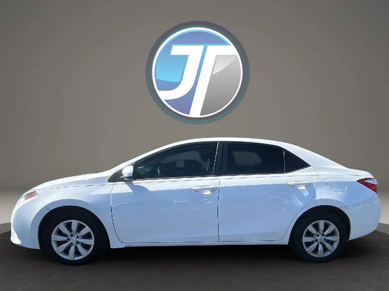 Used 2016 Toyota Corolla LE FWD image 17