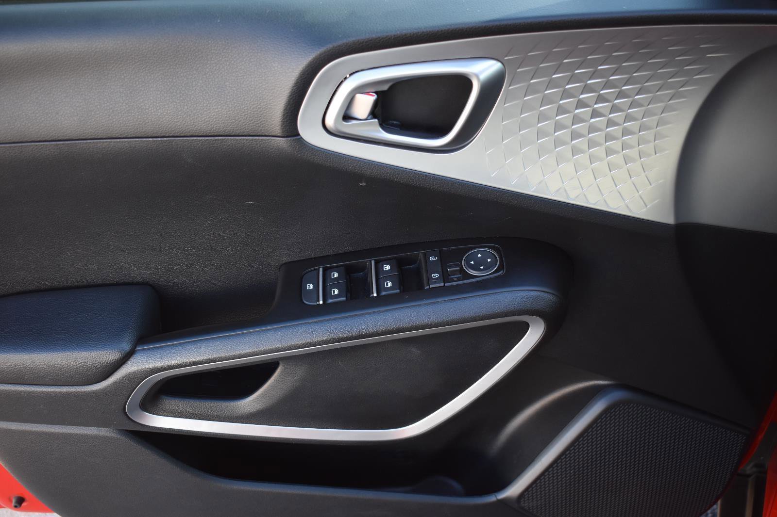 Used 2024 Kia Soul LX w/ Option Group 015 image 20