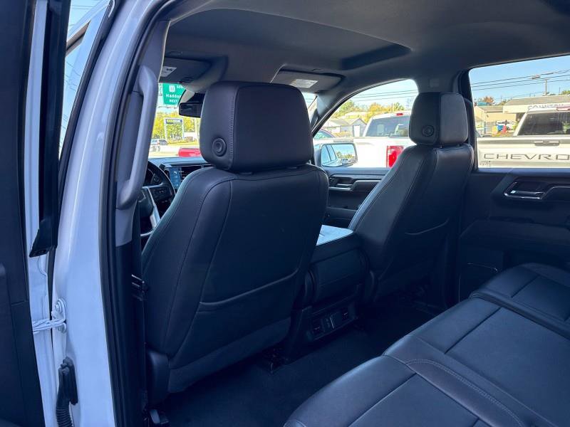 Used 2024 GMC Sierra 1500 SLT image 38
