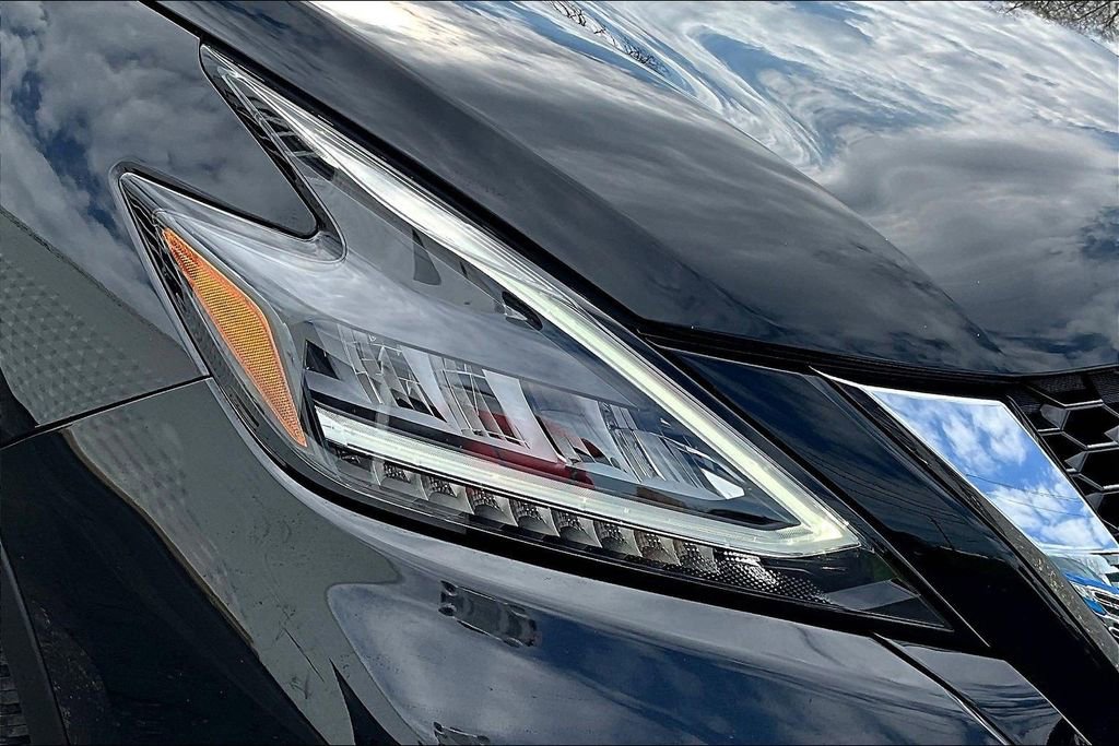 Certified 2022 Nissan Murano SL w/ SL Moonroof Package AWD/4WD image 32
