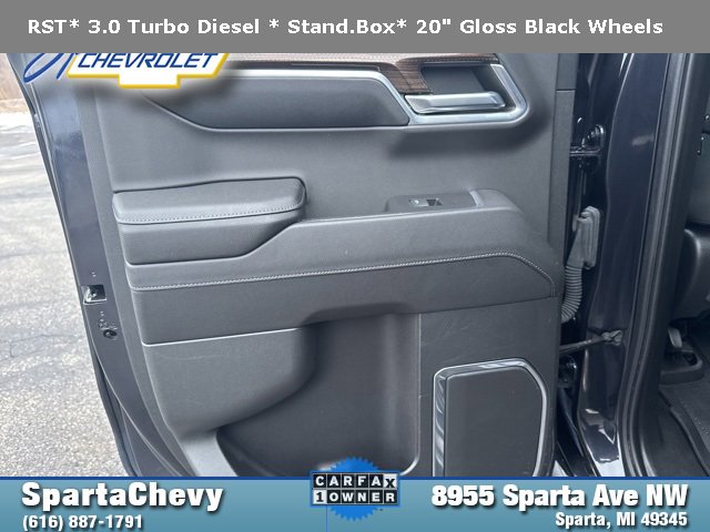Used 2023 Chevrolet Silverado 1500 RST image 16