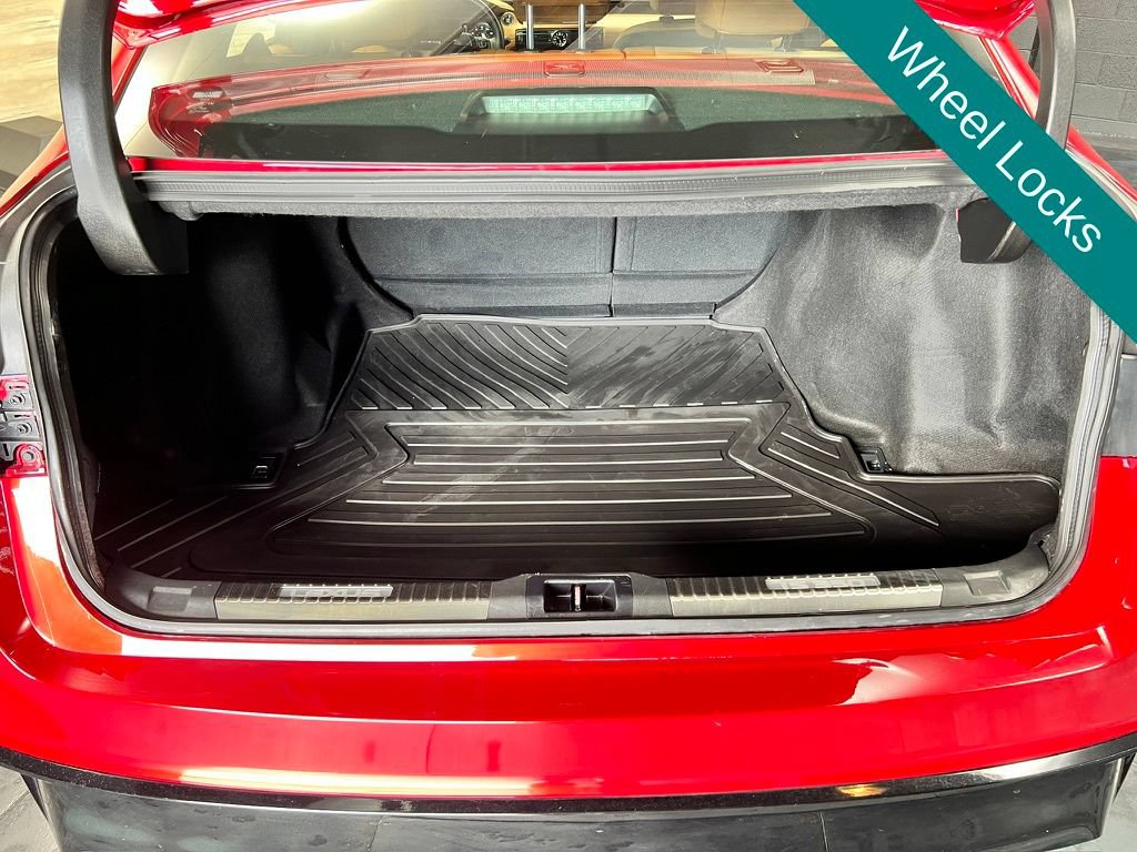 Used 2025 Lexus IS 350 F Sport w/ Accessory Package 2 RWD image 21
