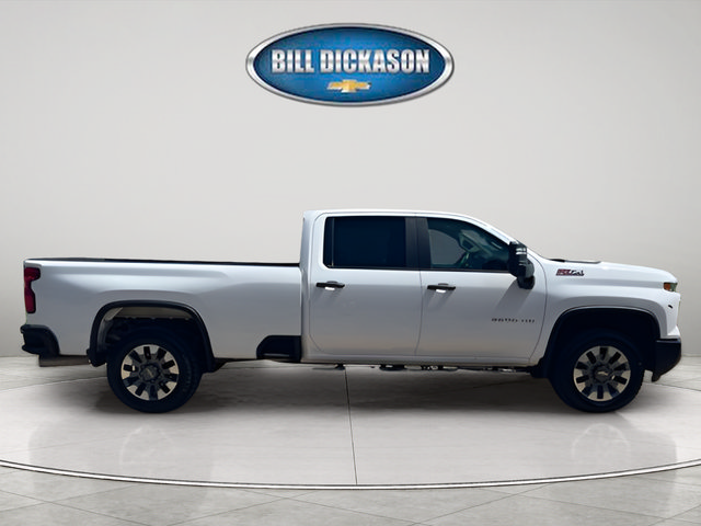 Used 2025 Chevrolet Silverado 2500 Custom w/ Custom Value Package AWD/4WD image 9