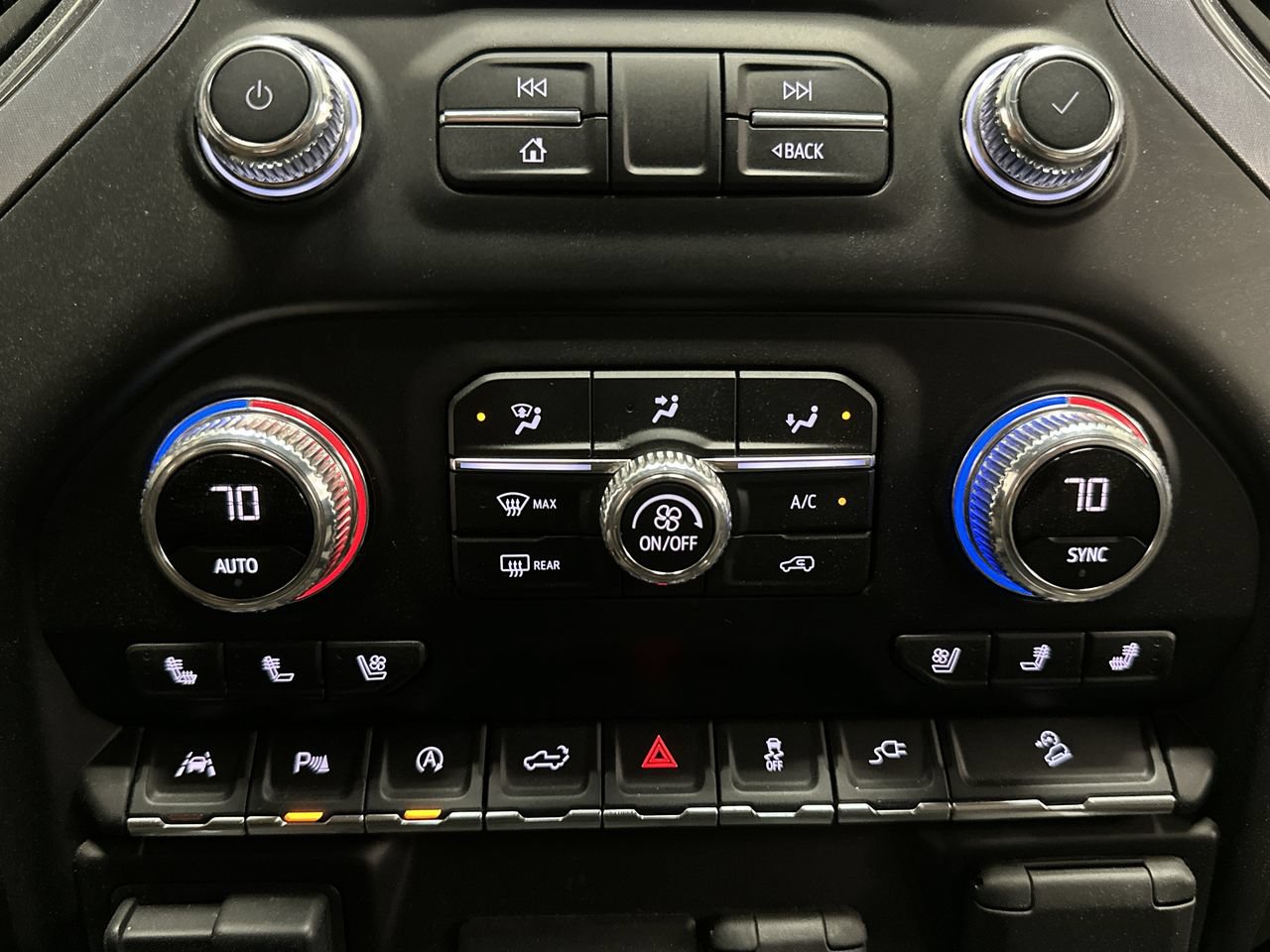Used 2020 GMC Sierra 1500 SLT w/ SLT Premium Plus Package AWD/4WD image 54