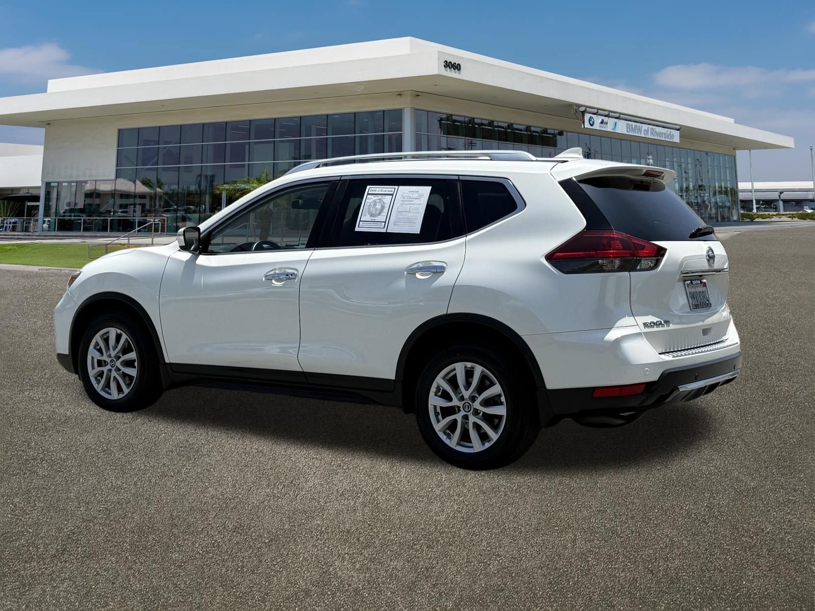 Used 2020 Nissan Rogue SV FWD image 8