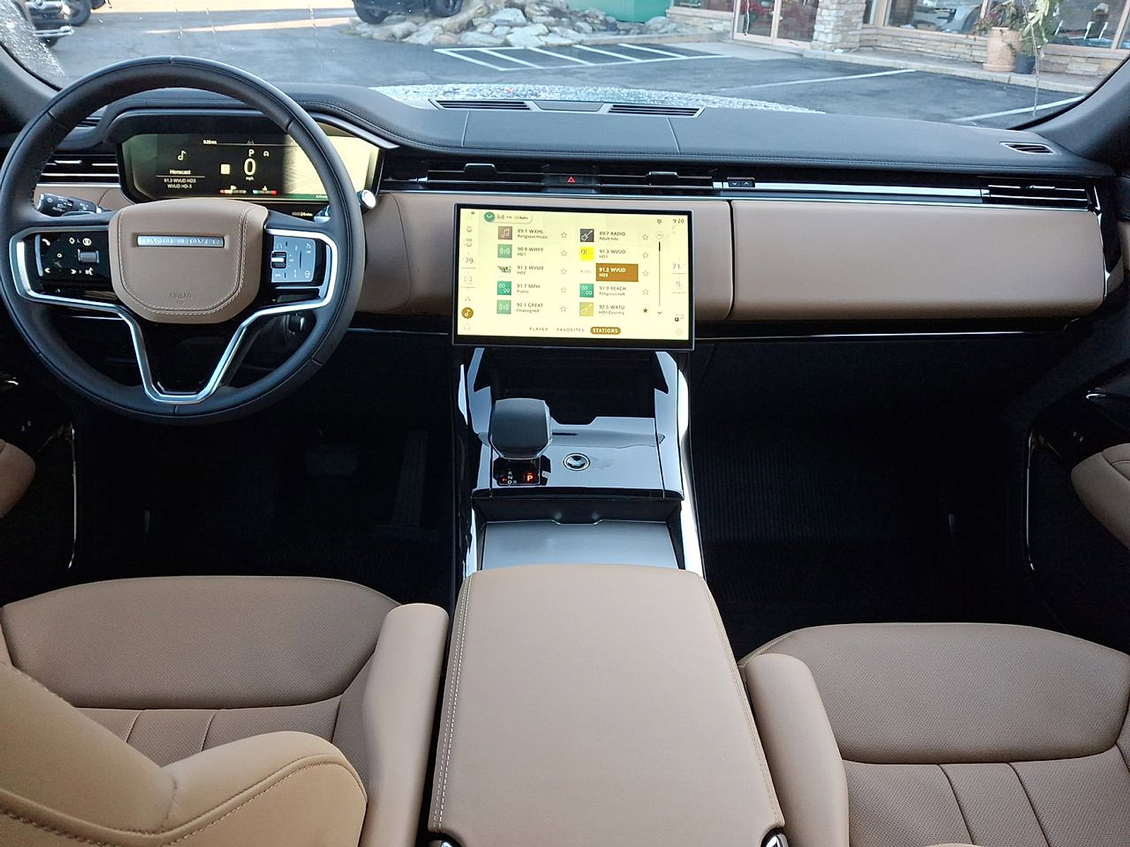 New 2026 Land Rover Range Rover Sport SE image 10