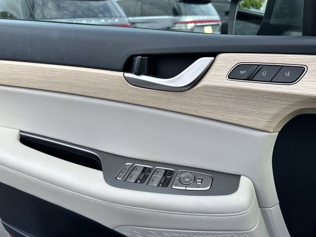 Used 2023 Hyundai Palisade Limited AWD/4WD image 30