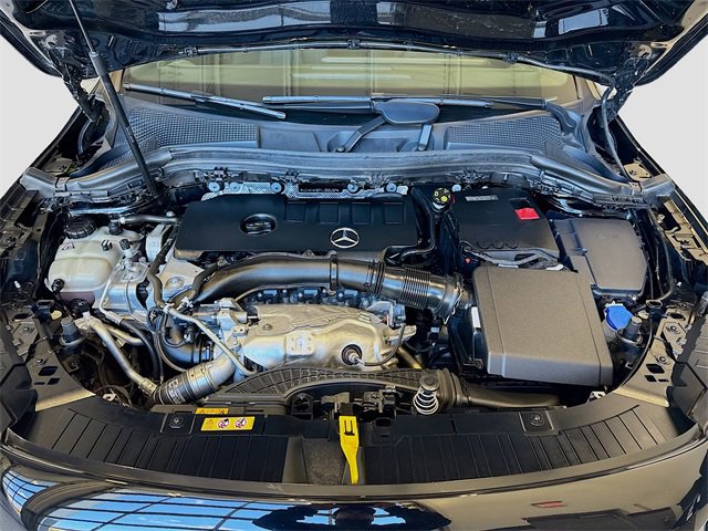 Certified 2022 Mercedes-Benz GLA 250 4MATIC image 30