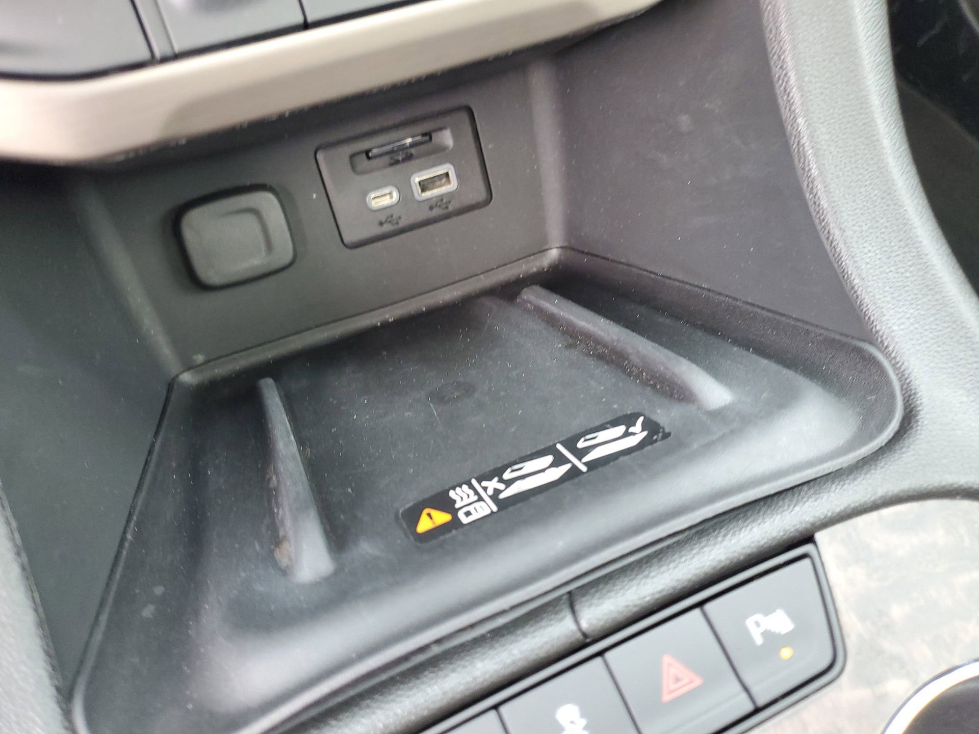 Used 2023 GMC Acadia Denali w/ Denali Technology Package image 35