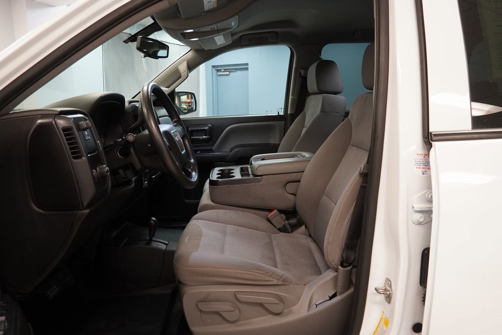 Used 2018 GMC Sierra 1500 4x4 Crew Cab w/ Sierra Convenience Package image 5