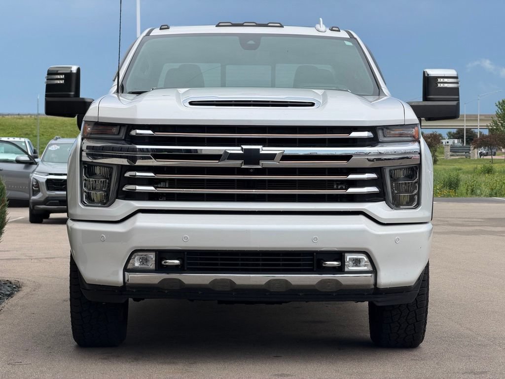 Used 2020 Chevrolet Silverado 2500 High Country w/ Technology Package AWD/4WD image 6