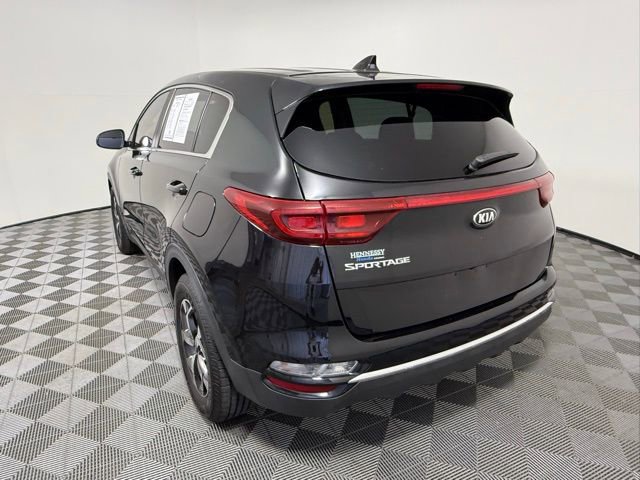 Used 2022 Kia Sportage LX image 4