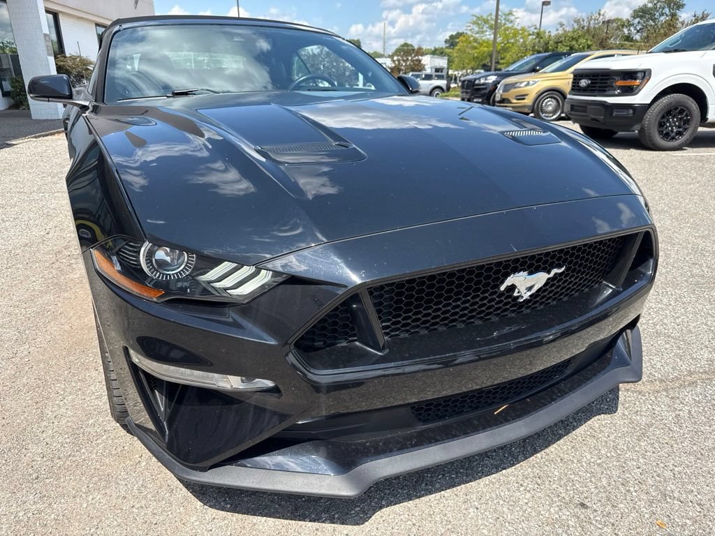 Used 2018 Ford Mustang GT Premium w/ Equipment Group 401A RWD image 14