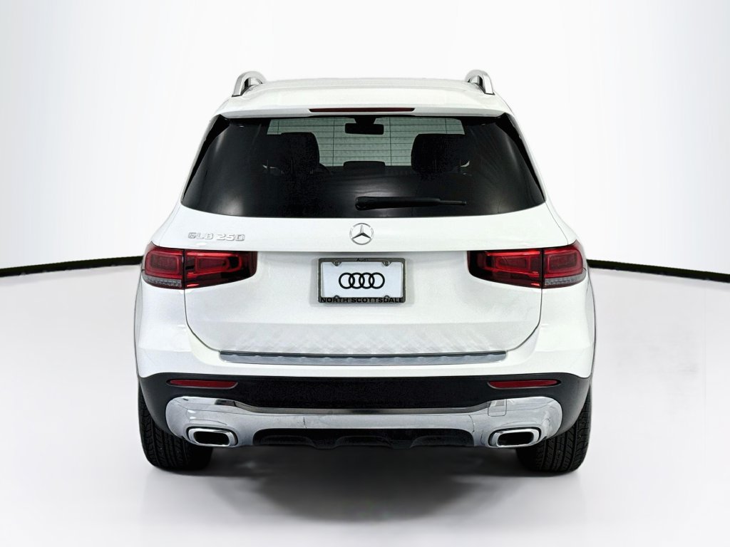 Used 2023 Mercedes-Benz GLB 250 image 6