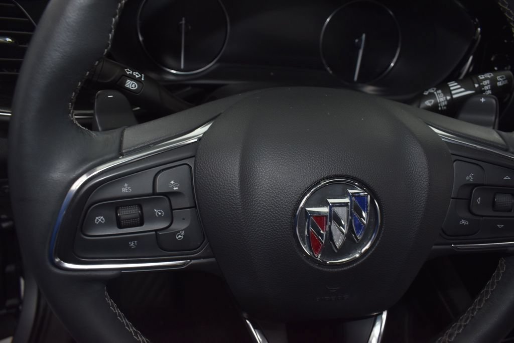 Used 2022 Buick Envision Preferred AWD/4WD image 19