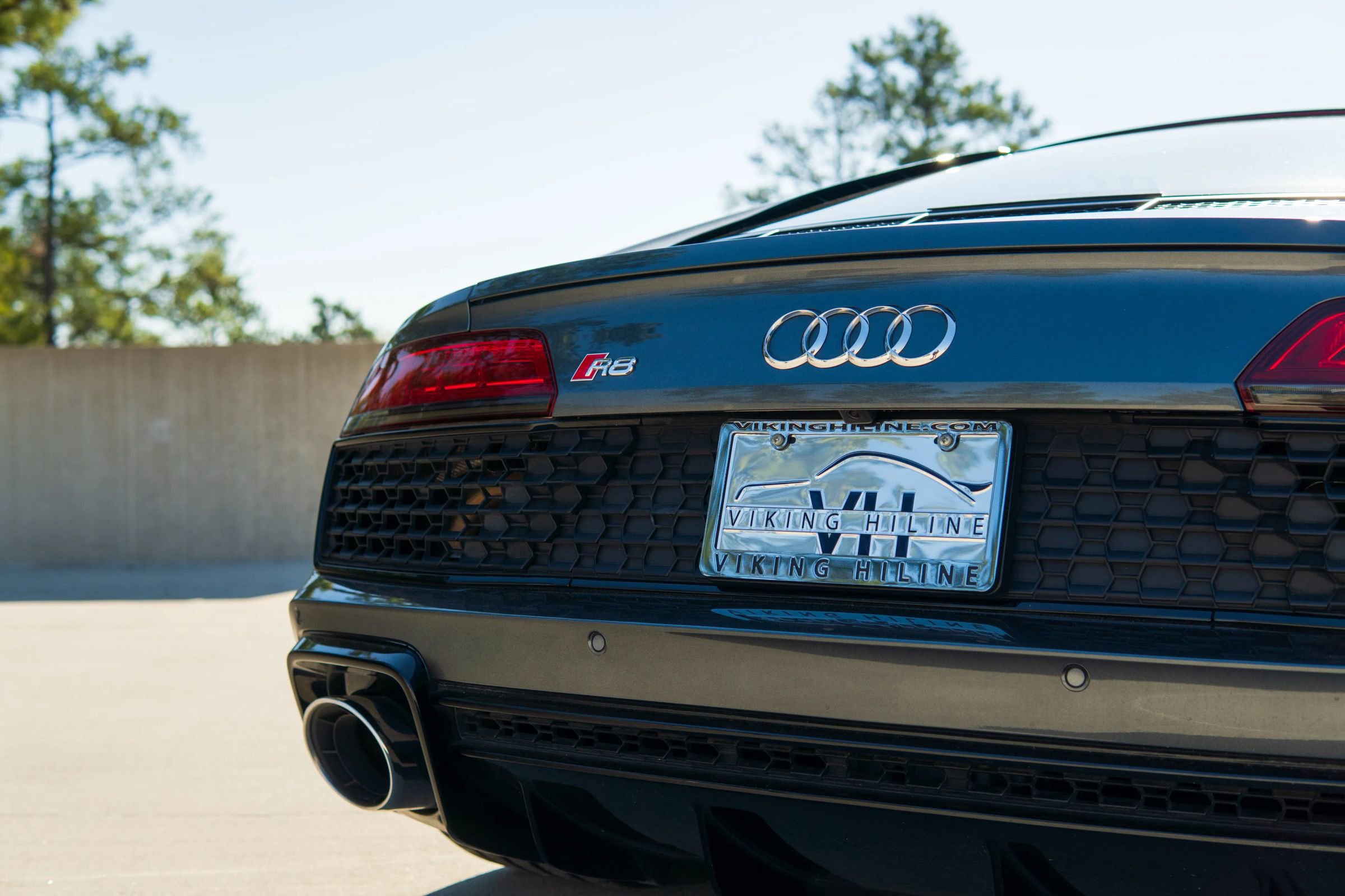 Used 2020 Audi R8 V10 w/ Carbon Exterior Package image 26