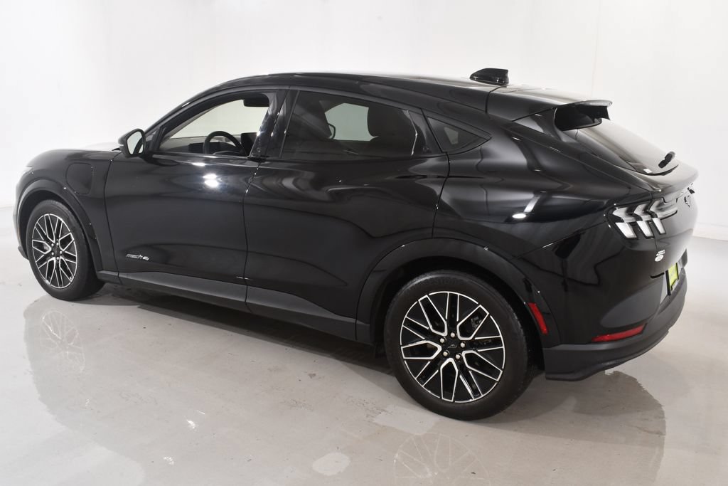 Used 2025 Ford Mustang Mach-E Premium AWD/4WD image 15