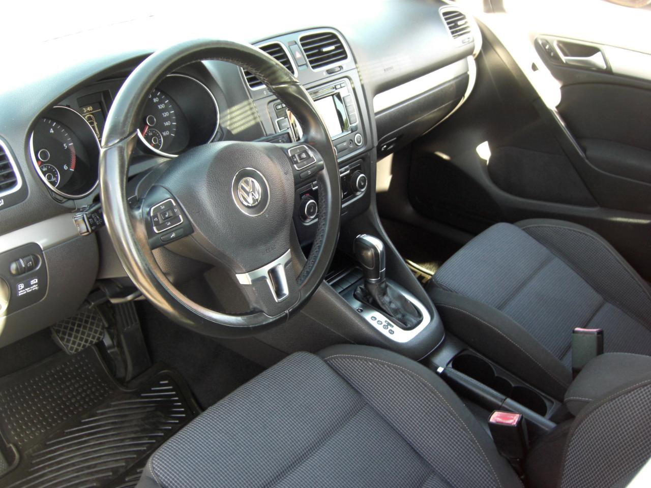 Used 2012 Volkswagen Golf TDI FWD image 5