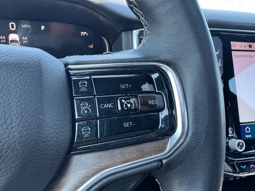 Used 2024 Jeep Grand Wagoneer L 4WD image 20